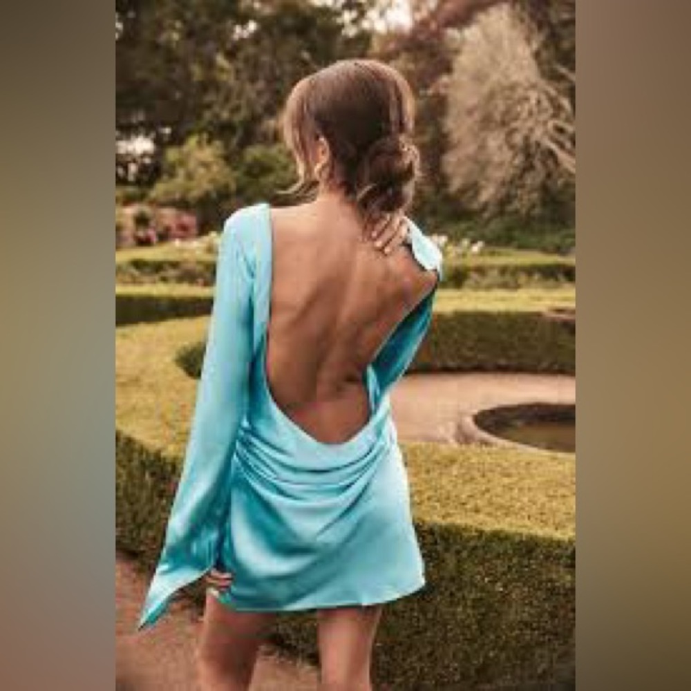 Meshki Davina Satin Long Sleeve Mini Dress - Blue Size M NWT Never Worn